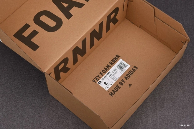 MX RNNR Yeezy GX8774 Foam Clay Adidas Cream 0824